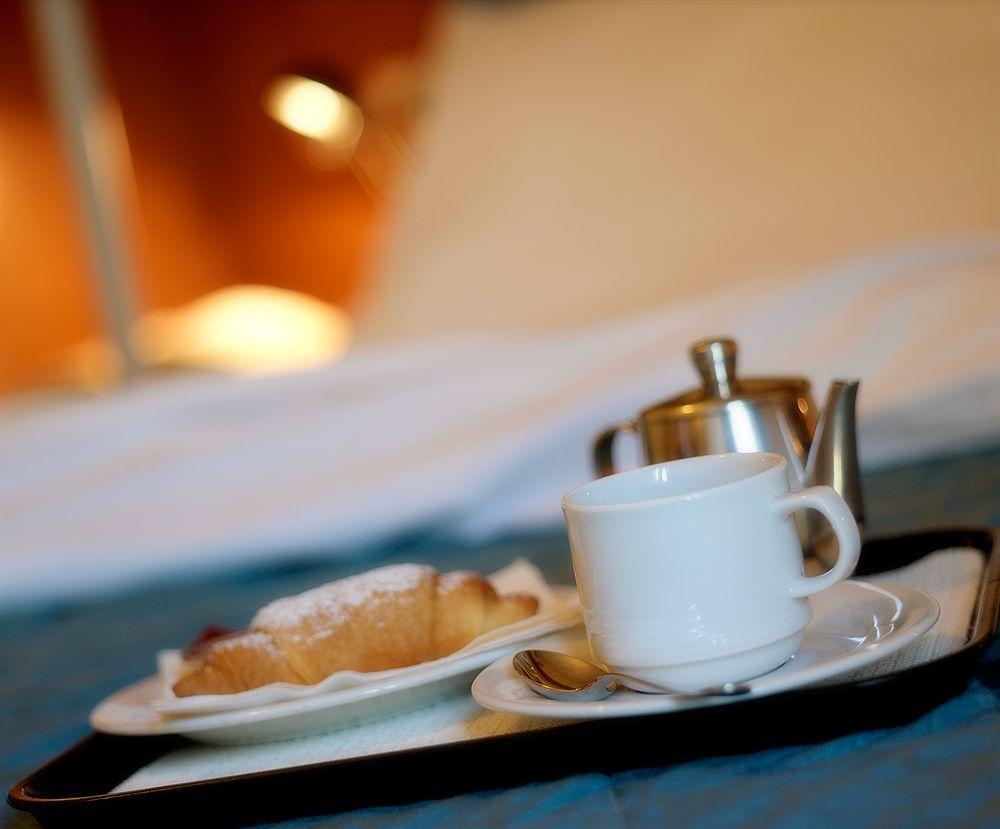 Hotel Hawaii Bed And Coffee Riccione Exterior foto
