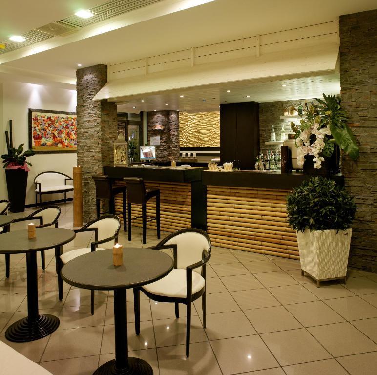 Hotel Hawaii Bed And Coffee Riccione Exterior foto