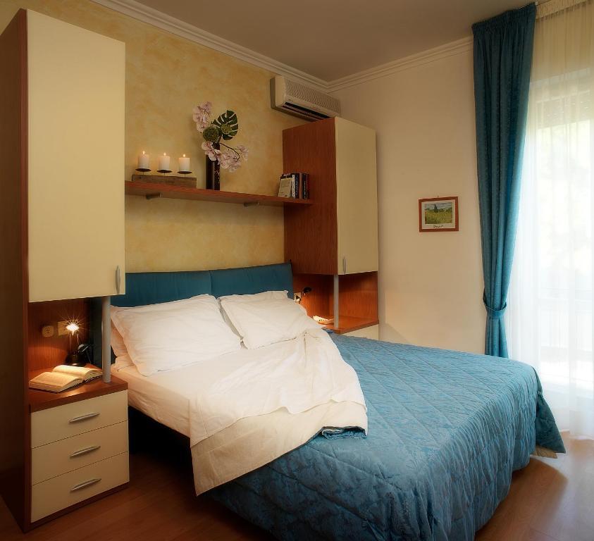 Hotel Hawaii Bed And Coffee Riccione Habitación foto