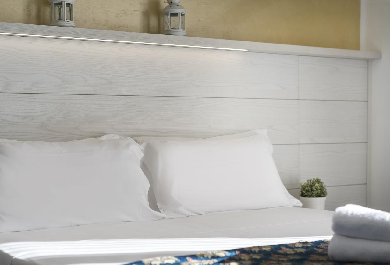 Hotel Hawaii Bed And Coffee Riccione Exterior foto